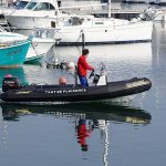 Protéger votre système de direction hydraulique : impact d’une huile de mauvaise qualité sur la sécurité en mer